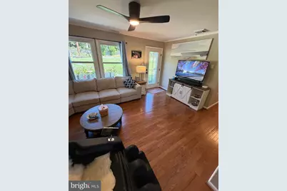 646 S Lehigh Gap Street, Walnutport, PA 18088 - Photo 7