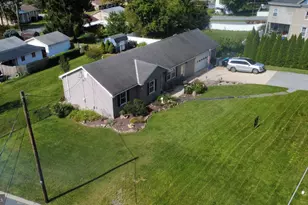 646 S Lehigh Gap St, Walnutport, PA 18088 - Photo 5