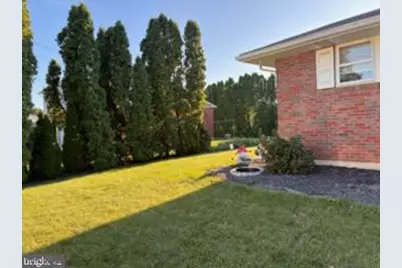 2433 High Point Drive, Bethlehem, PA 18017 - Photo 9