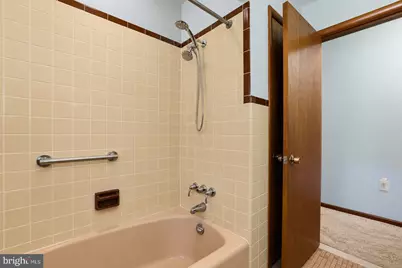 1539 Spring Garden Street, Easton, PA 18042 - Photo 17