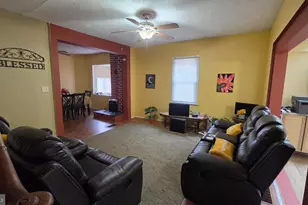 141 N 4th St, Bangor, PA 18013 - Photo 5