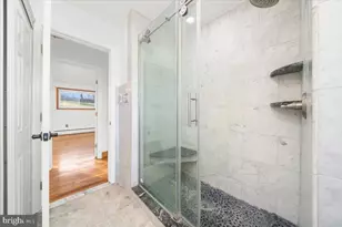 988 N Hoch Rd, Danielsville, PA 18038 - Photo 17