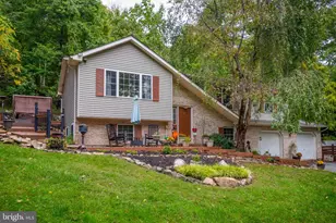 2362 Springtown Hill Rd, Hellertown, PA 18055 - Photo 1