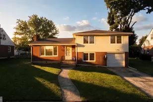 1823 Major St, Bethlehem, PA 18017 - Photo 1