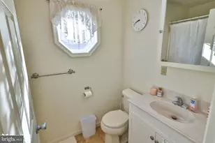 37 W Ettwein St, Bethlehem, PA 18018 - Photo 25