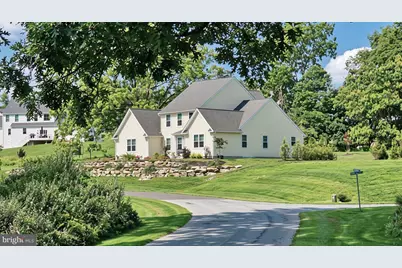 2645 Longridge Drive, Hellertown, PA 18055 - Photo 1