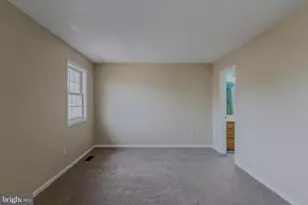4 Monmouth Ct, Easton, PA 18040 - Photo 17