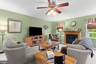 371 Willow Ave, Walnutport, PA 18088 - Photo 11