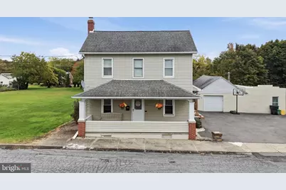 1482 N Pine Street, Pen Argyl, PA 18072 - Photo 3