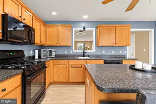 122 Walnut St, Freemansburg, PA 18017 - Photo 29