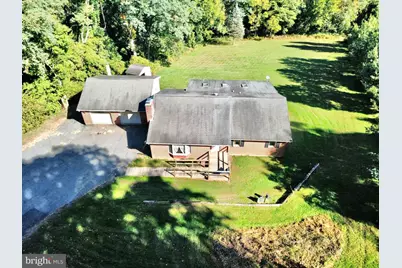 2507 Alpine Drive, Hellertown, PA 18055 - Photo 3