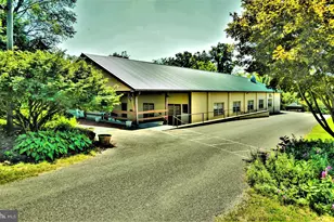 136 Camp Meeting Cir, Herndon, PA 17830 - Photo 17