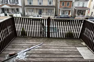 541 W 2nd St, Mount Carmel, PA 17851 - Photo 3