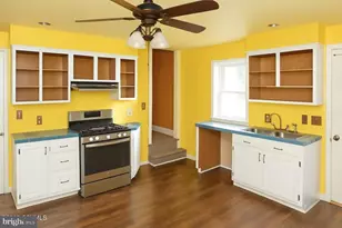 1103 Market St, Sunbury, PA 17801 - Photo 3
