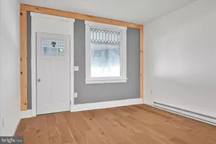 520 E 5th St, Mt Carmel, PA 17851 - Photo 5