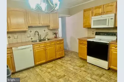 331 S Maple Street, Mount Carmel, PA 17851 - Photo 21