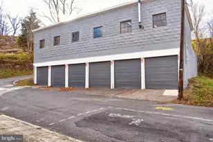 212 Chestnut Street E, Shamokin, PA 17872 - Photo 3