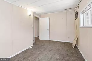 838 W Pine St, Coal Township, PA 17866 - Photo 19