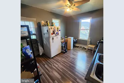 809 W Mulberry Street, Coal Twp, PA 17866 - Photo 9