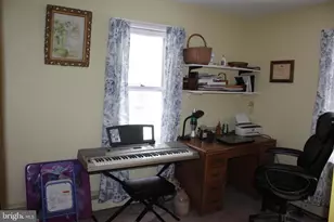 1839 Trevorton Rd, Coal Twp, PA 17866 - Photo 25