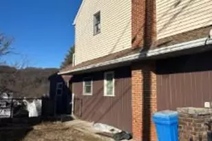 217 East Ave, Mount Carmel, PA 17851 - Photo 3