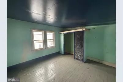 1042 W Water Street, Coal Township, PA 17866 - Photo 15