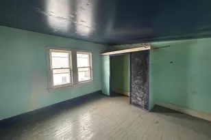 1042 W Water St, Coal Township, PA 17866 - Photo 15