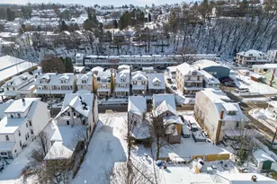 1039 W Arch St, Coal Township, PA 17866 - Photo 3