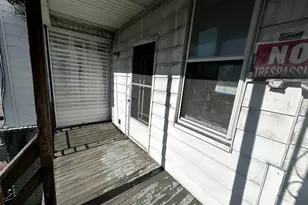 117 E Saylor St, Mount Carmel, PA 17851 - Photo 3