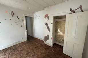 1030 W Lynn St, Coal Township, PA 17866 - Photo 11