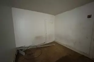 1030 W Lynn St, Coal Township, PA 17866 - Photo 13