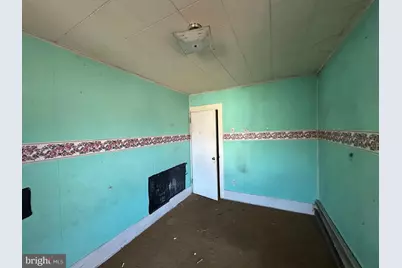 123 W Montgomery Street, Shamokin, PA 17872 - Photo 11