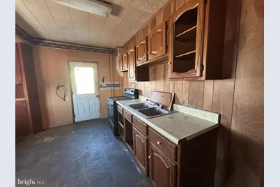 123 W Montgomery Street, Shamokin, PA 17872 - Photo 9