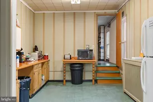 235 W Commerce St, Shamokin, PA 17872 - Photo 37