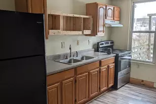 419 E 5th St, Mount Carmel, PA 17851 - Photo 5