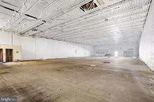 8674 State Route 61, Coal Township, PA 17866 - Photo 11