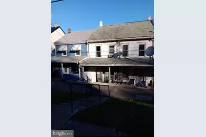 931 W Spruce Street, Coal Township, PA 17866 - Photo 1