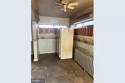 321 S Vine Street, Mount Carmel, PA 17851 - Photo 11