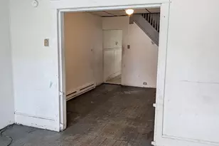 438 W 6th St, Mount Carmel, PA 17851 - Photo 3