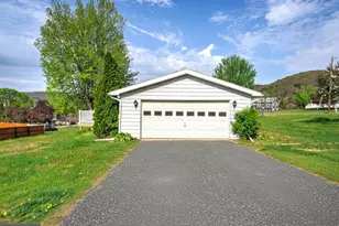 211 Birchwyn Dr, Elysburg, PA 17824 - Photo 27