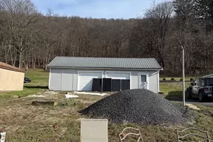 4685 Upper Rd, Shamokin, PA 17872 - Photo 17