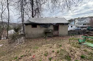 1473-1475 Pulaski Ave, Coal Township, PA 17866 - Photo 31