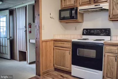 143 S Maple Street, Mount Carmel, PA 17851 - Photo 7