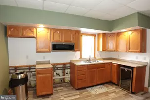 164 Picketts Dr, Sunbury, PA 17801 - Photo 9