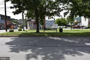 45 S Market St, Shamokin, PA 17872 - Photo 3
