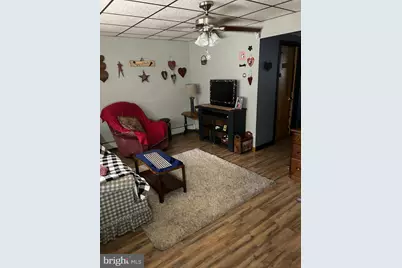 136 S Market Street, Shamokin, PA 17872 - Photo 3