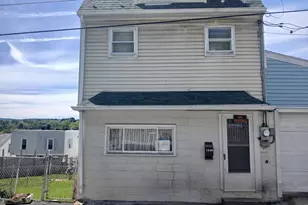 1548 W Independence St, Coal Township, PA 17866 - Photo 17