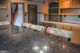 1550 Mulberry Street W, Coal Township, PA 17866 - Photo 11