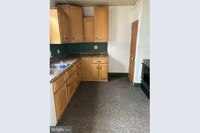 136 S Market Street, Shamokin, PA 17872 - Photo 15