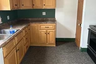 136 S Market St, Shamokin, PA 17872 - Photo 15